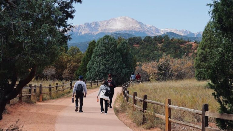 Autumn Adventure Workouts: Hiking and Biking for Fitness and Fun - Health and wellness