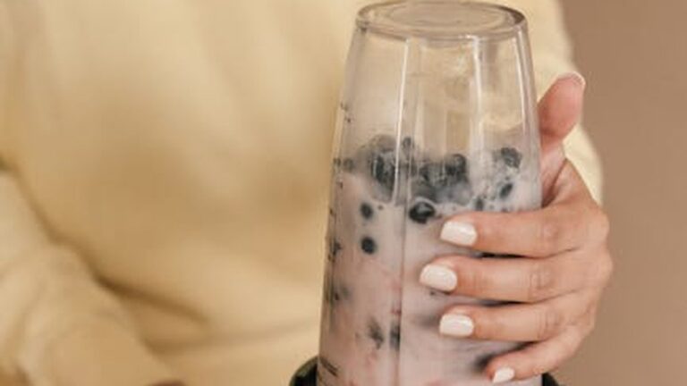 Boosting Your Immunity Before Winter: Essential Vitamins and Minerals - Health and wellness