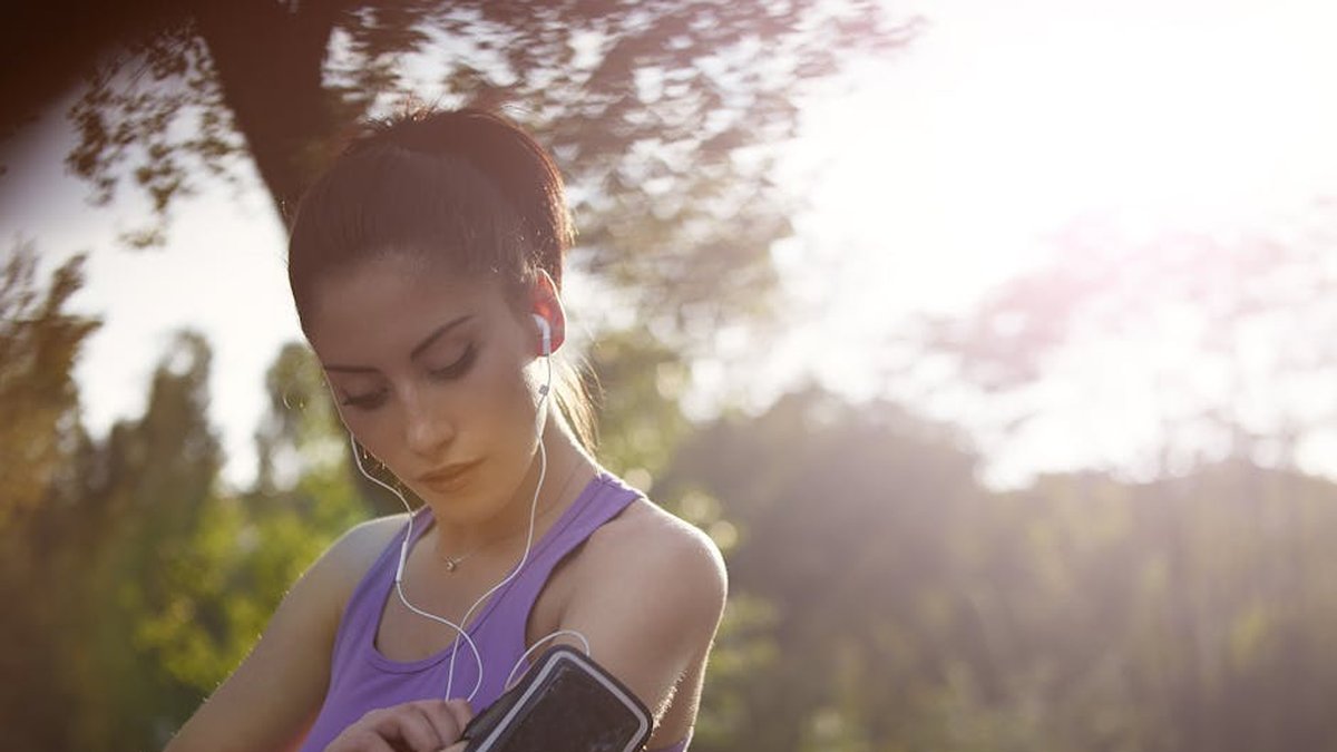 Cross-Training for Runners: Preventing Injuries and Improving Performance This Fall - Health and wellness