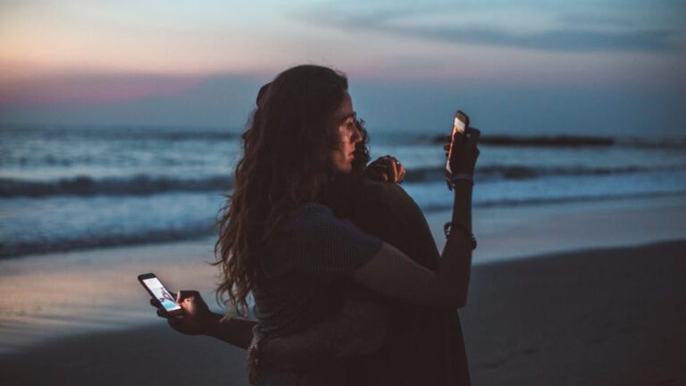 Digital Detox Challenge: Reclaiming Your Time and Improving Mental Well-being - Health and wellness