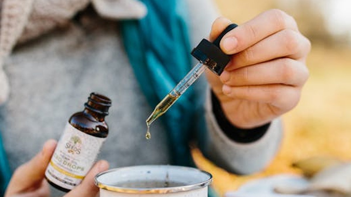 Hydration in the Fall: Why It's Still Important and How to Stay Properly Hydrated - Health and wellness