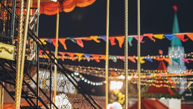 Managing Holiday Stress: Relaxation Techniques for a Calm and Joyful Season - Health and wellness