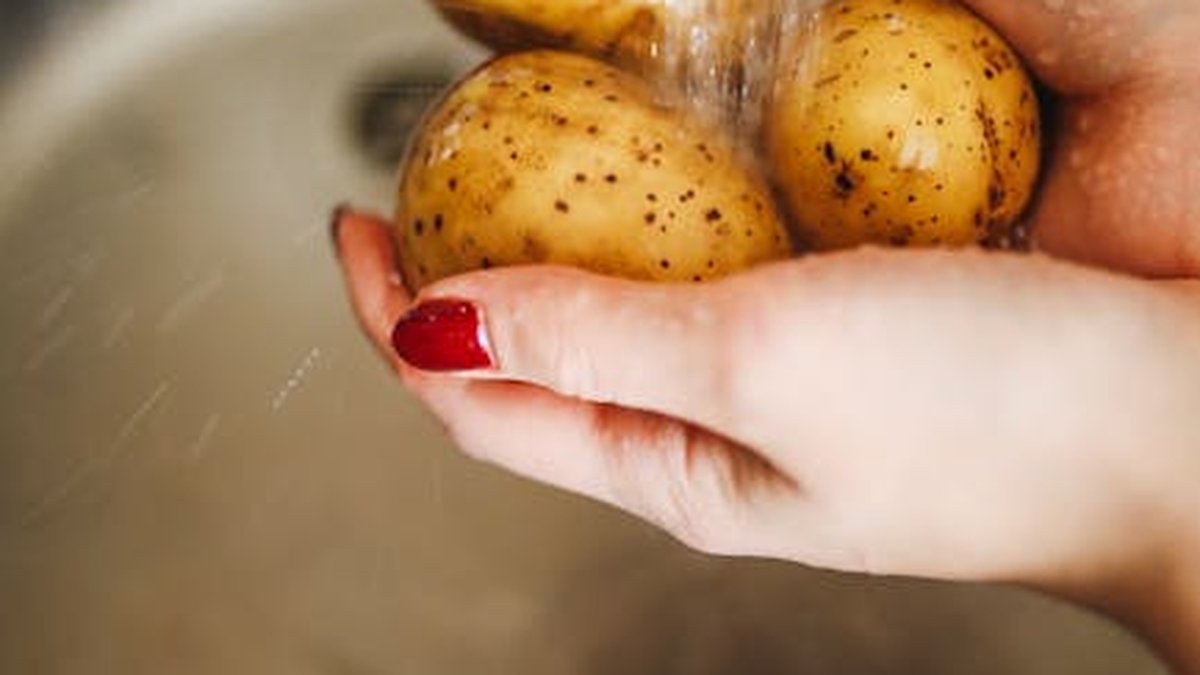 Mindful Meal Prep: Planning and Preparing Healthy Meals for a Stress-Free Week - Health and wellness