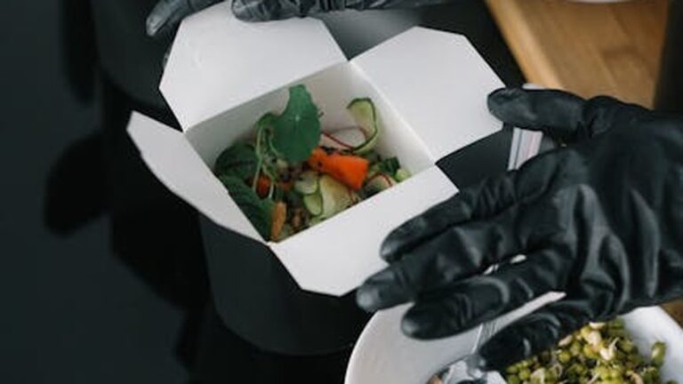 Mindful Meal Prep: Simple Strategies for Healthy Eating on a Budget - Health and wellness