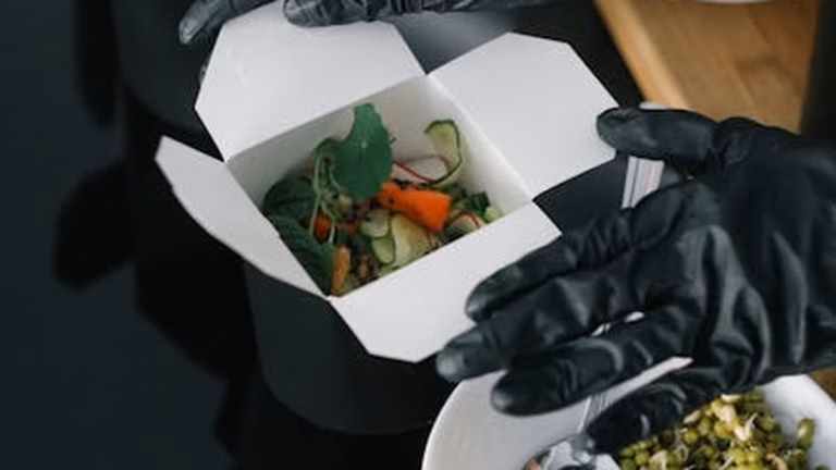 Mindful Meal Prep for Busy Weekdays: Healthy Recipes & Time-Saving Strategies - Health and wellness