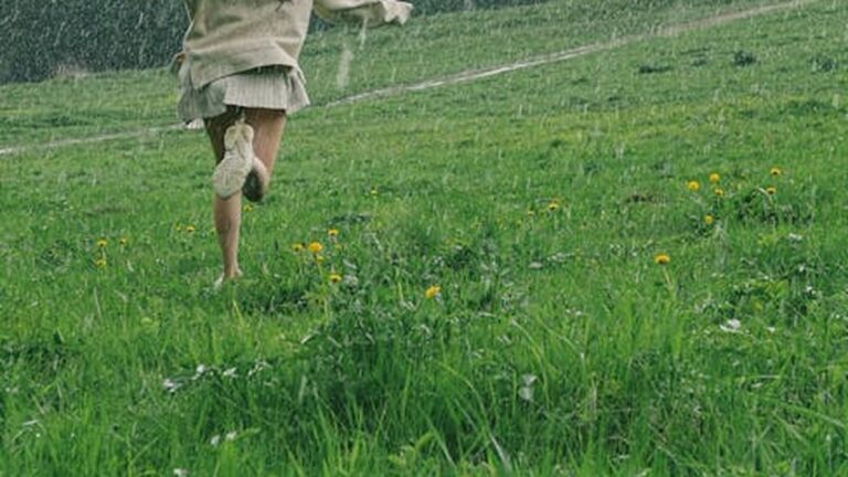 Running in the Rain: Safe and Effective Outdoor Workouts This Season - Health and wellness