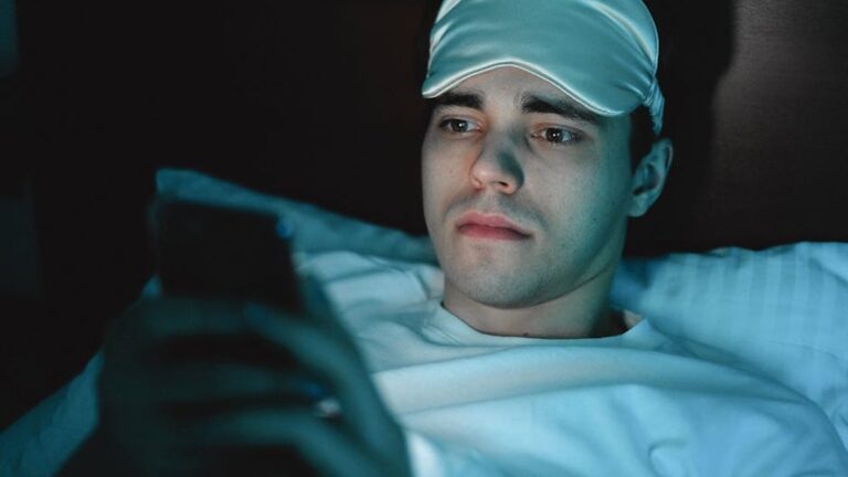 Sleep Apnea and Heart Health: Understanding the Connection and Treatment Options - Health and wellness