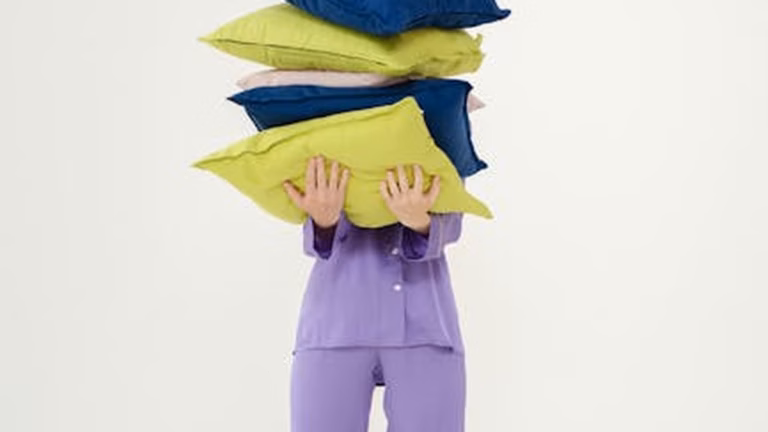 Sleep Tech 2.0: Advanced Wearables for Monitoring and Improving Sleep Quality - Health and wellness