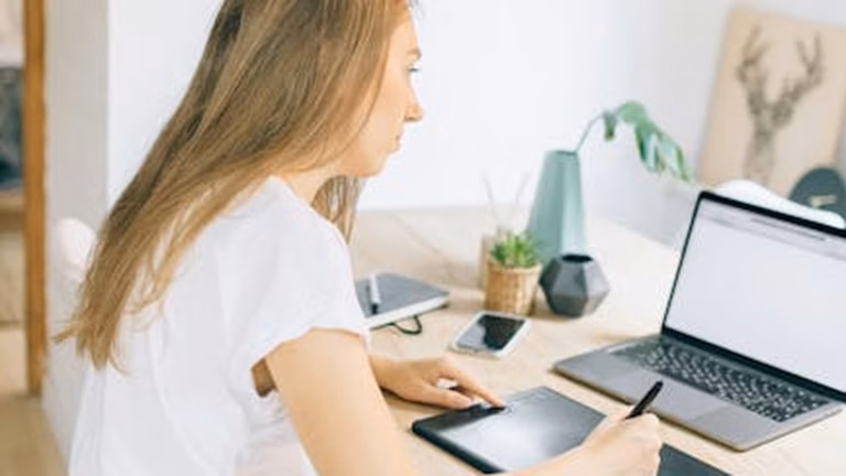 Smart Home Gym Tech: Latest Innovations for Effective Workouts - Health and wellness