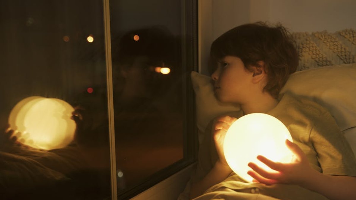 Tech-Free Evenings: Unplugging for Better Mental and Physical Health in 2025 - Health and wellness