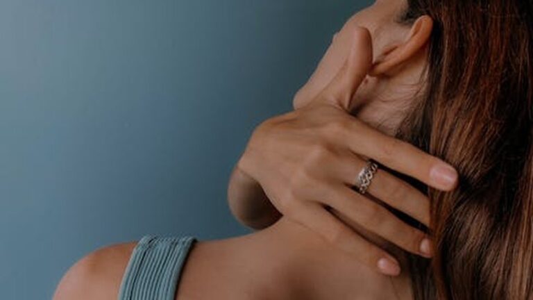 Tech Neck Relief: Ergonomic Tips & Stretches for a Healthier Workspace - Health and wellness