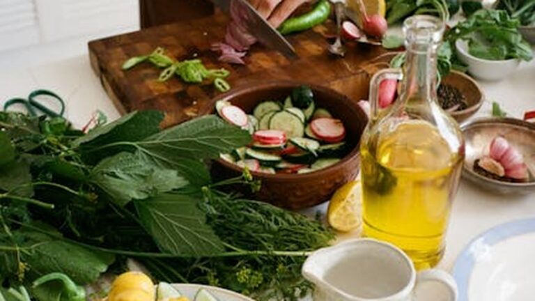 The Anti-Inflammatory Diet: Reduce Chronic Pain & Boost Your Health - Health and wellness