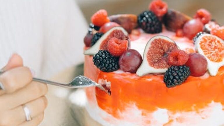 The Gut-Brain Connection: How Your Microbiome Affects Mental Well-being This Autumn - Health and wellness