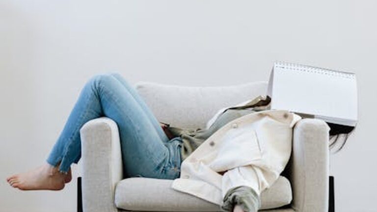 The Power of Naps: Short Sleep Solutions for Increased Productivity - Health and wellness